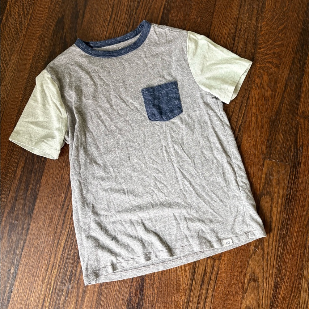 Gap kids boys short sleeve tee shirt